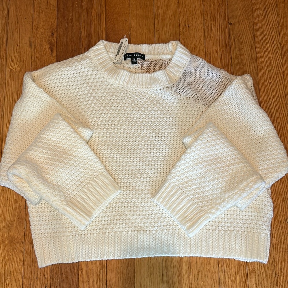 Blue Blush Ivory Zip Up Sweater Medium